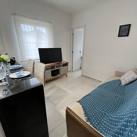 Canto Forte- Suite C/Varanda - Ate 5 Hospedes- Garagem - Wi Fi E 200 Metros Da Praia, 50 Metros Da Av Gastronomica Da Pg Πράια Γκράντε Εξωτερικό φωτογραφία