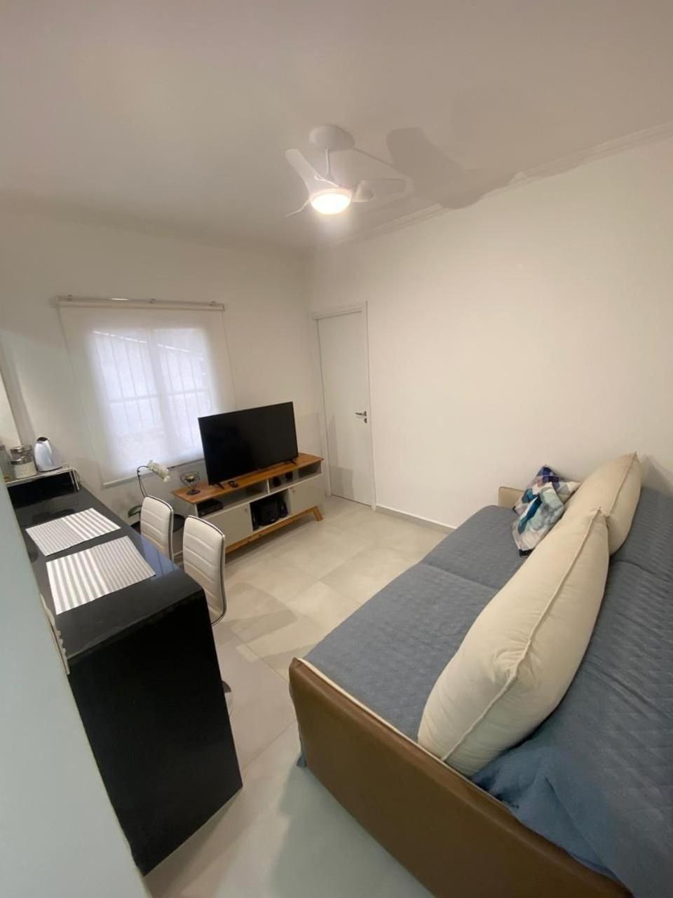 Canto Forte- Suite C/Varanda - Ate 5 Hospedes- Garagem - Wi Fi E 200 Metros Da Praia, 50 Metros Da Av Gastronomica Da Pg Πράια Γκράντε Εξωτερικό φωτογραφία