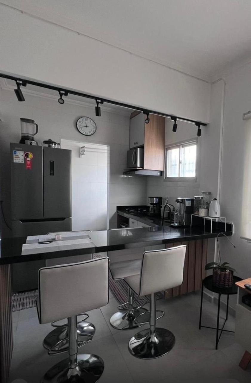 Canto Forte- Suite C/Varanda - Ate 5 Hospedes- Garagem - Wi Fi E 200 Metros Da Praia, 50 Metros Da Av Gastronomica Da Pg Πράια Γκράντε Εξωτερικό φωτογραφία