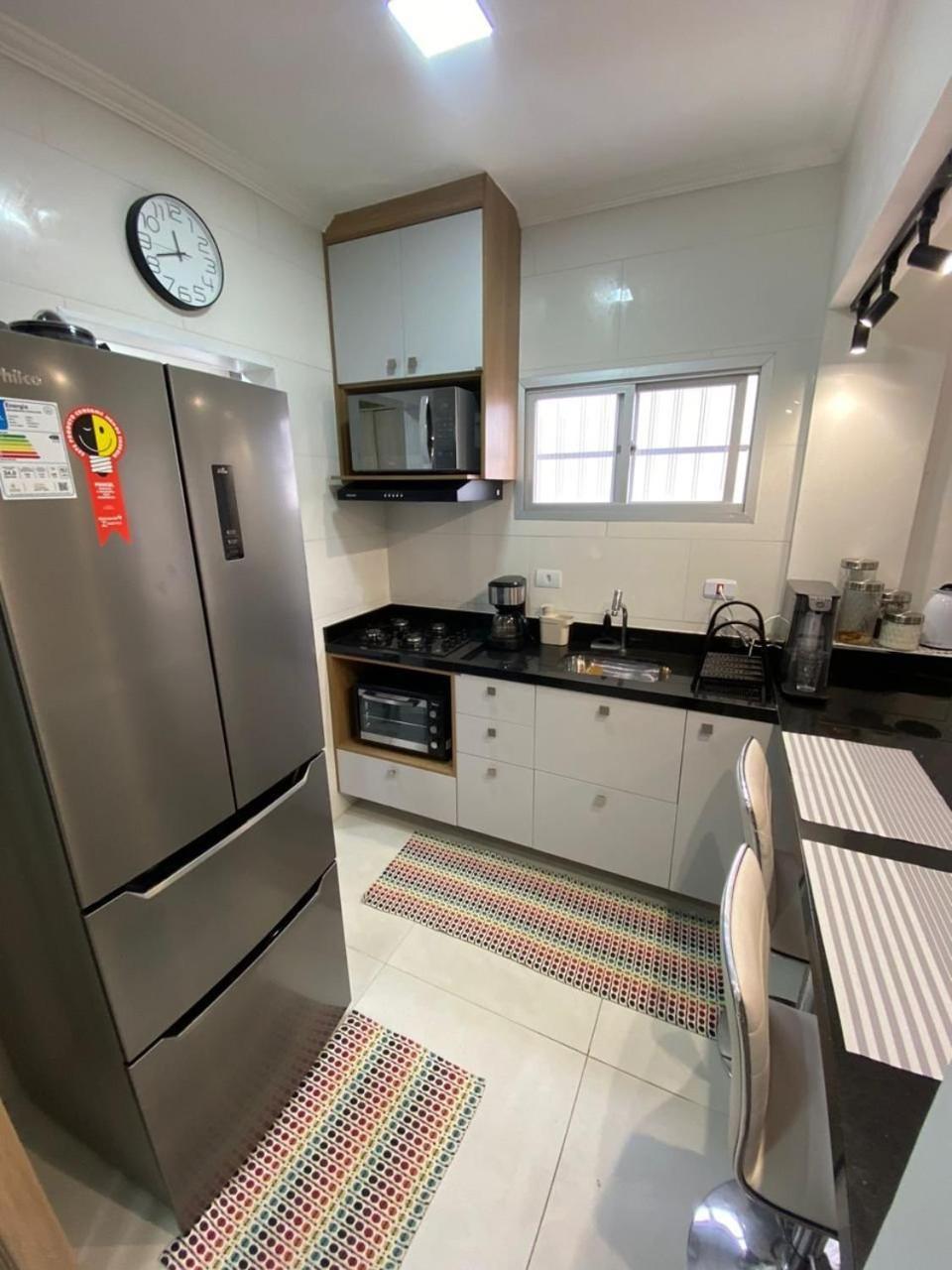 Canto Forte- Suite C/Varanda - Ate 5 Hospedes- Garagem - Wi Fi E 200 Metros Da Praia, 50 Metros Da Av Gastronomica Da Pg Πράια Γκράντε Εξωτερικό φωτογραφία