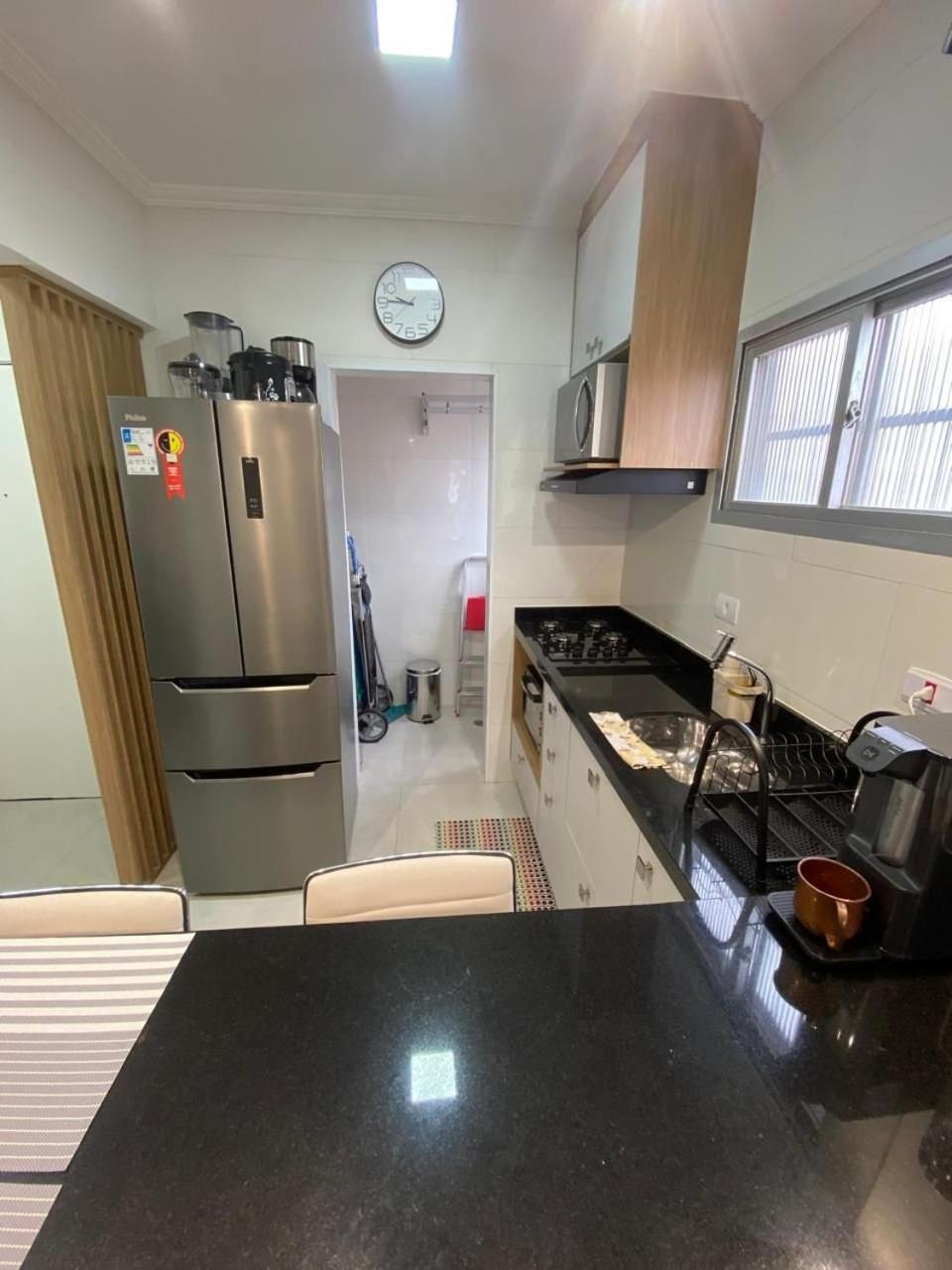 Canto Forte- Suite C/Varanda - Ate 5 Hospedes- Garagem - Wi Fi E 200 Metros Da Praia, 50 Metros Da Av Gastronomica Da Pg Πράια Γκράντε Εξωτερικό φωτογραφία