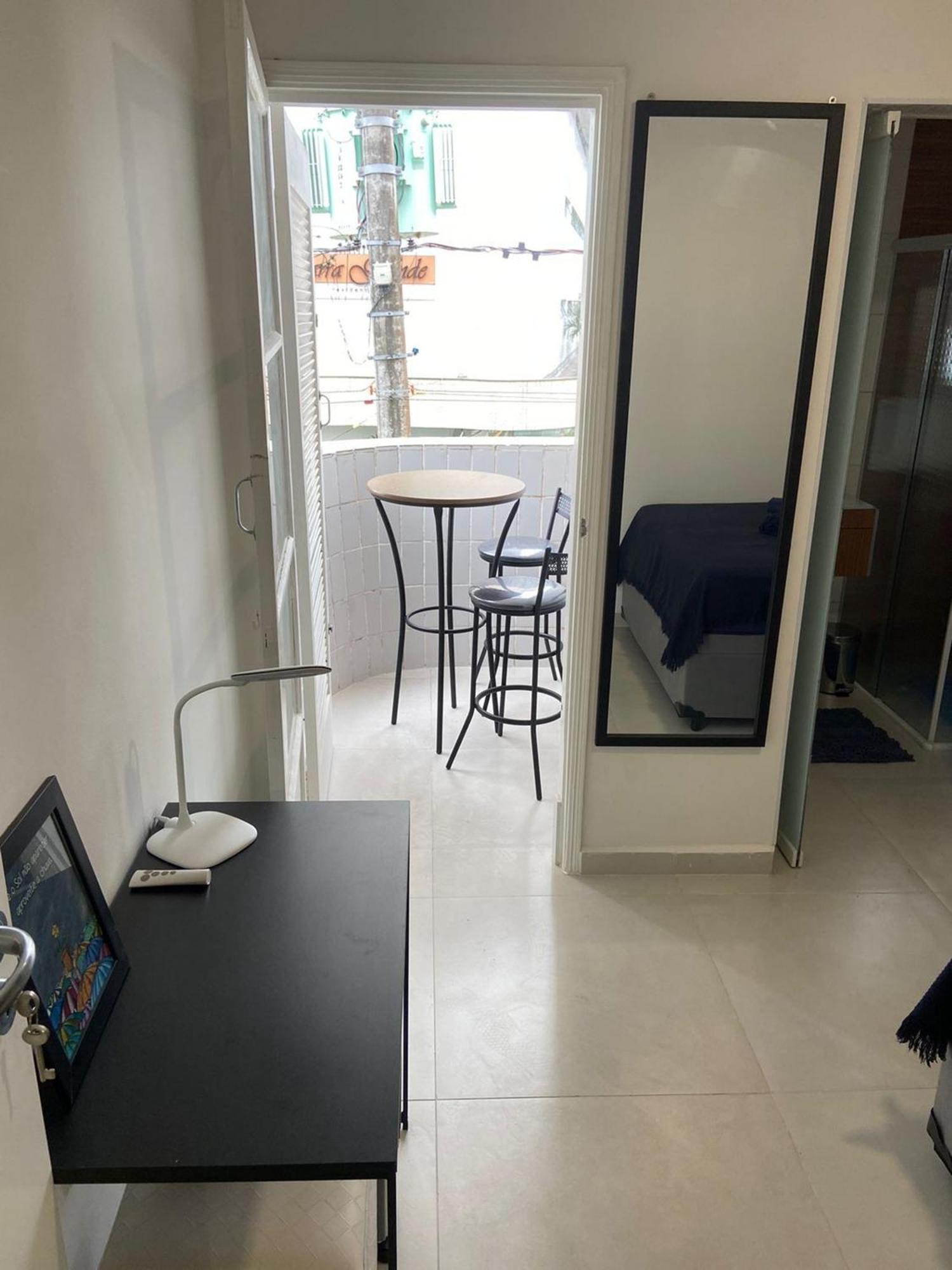 Canto Forte- Suite C/Varanda - Ate 5 Hospedes- Garagem - Wi Fi E 200 Metros Da Praia, 50 Metros Da Av Gastronomica Da Pg Πράια Γκράντε Εξωτερικό φωτογραφία